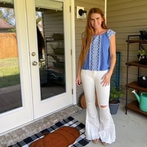 LOFT Blue White Eyelet Top!💙